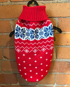 Sweater with snowflake pattern